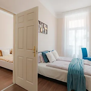 Hungary Westend Apartamento
